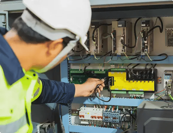 government-federal-facility-contractor-services